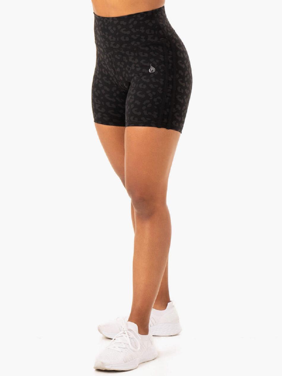 Black / Leopard Women\'s Ryderwear Evolution High Waisted Scrunch Shorts | 614Y85190