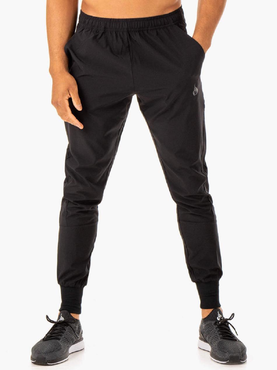 Black Men's Ryderwear Division Woven Pants | G2T24321