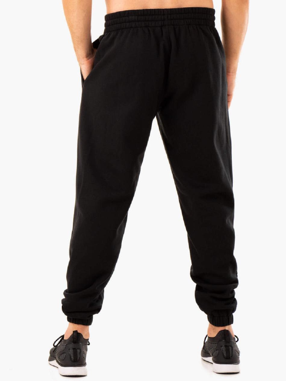 Black Men's Ryderwear Recharge Relaxed Track Pants | 145Y89330