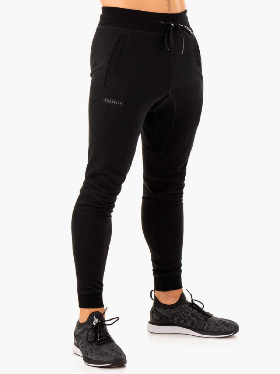 Black Men's Ryderwear Recharge Tapered Track Pants | 98GA86757