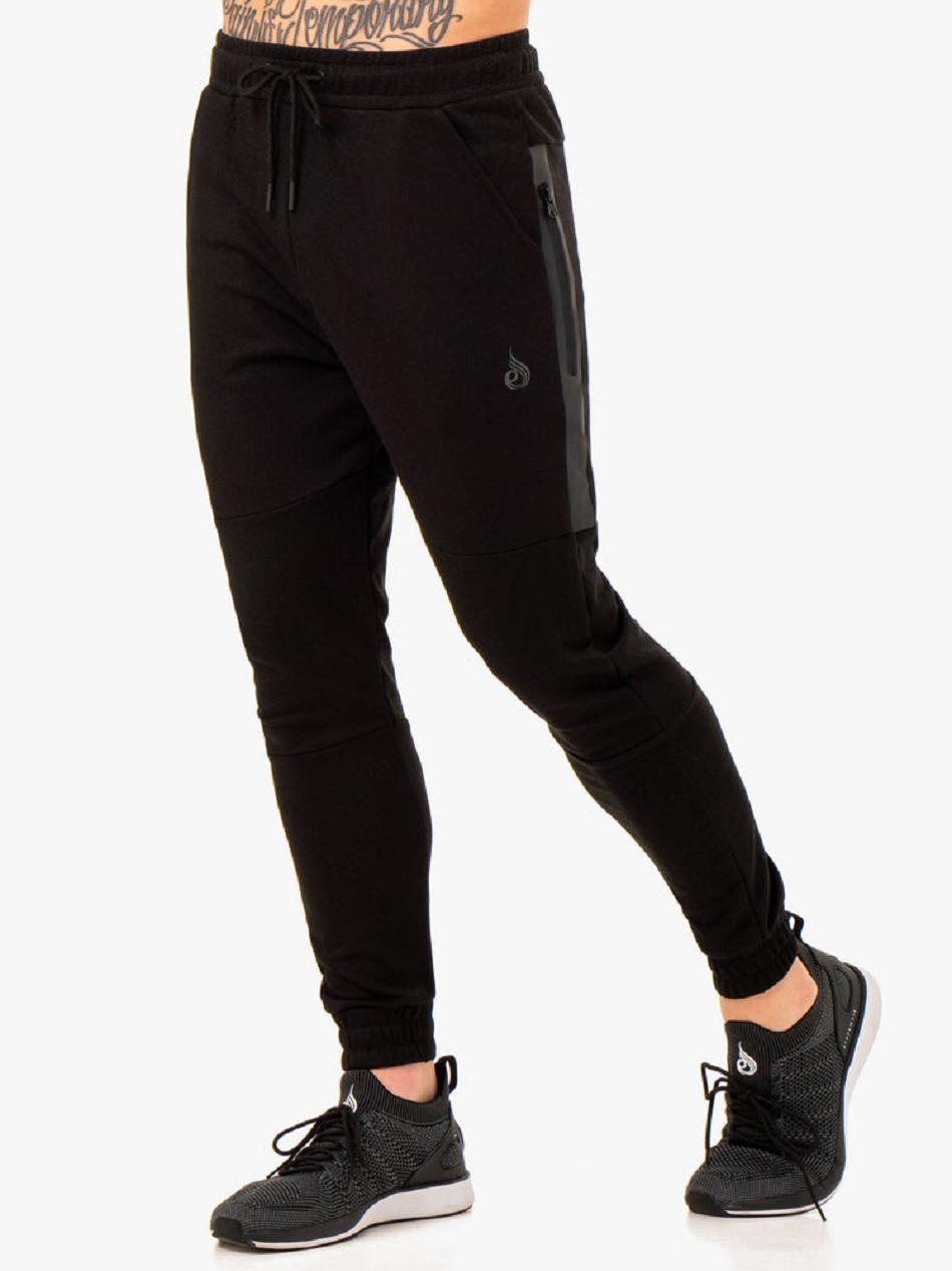 Black Men\'s Ryderwear Restore Fleece Track Pants | MNG28102