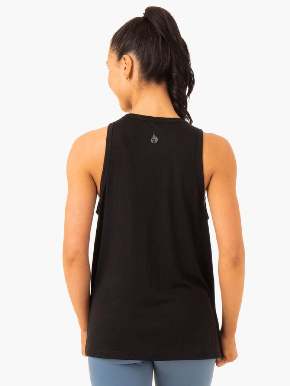 Black Women's Ryderwear Ease Relaxed Tanks | 68SB95854