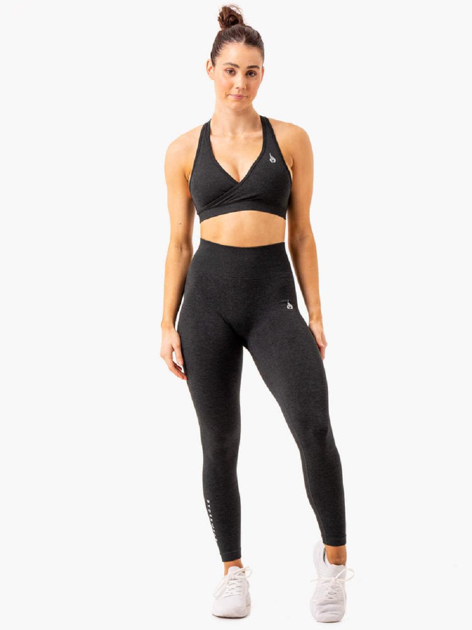 Black Women's Ryderwear Essential Cross Over Sports Bra Seamless | GB4484415