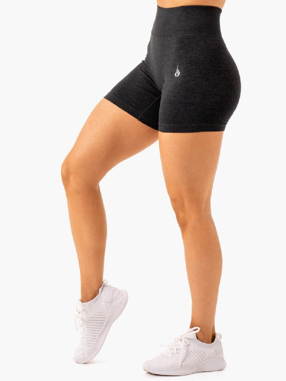 Black Women's Ryderwear Essential Seamless Shorts | 65Y5247461