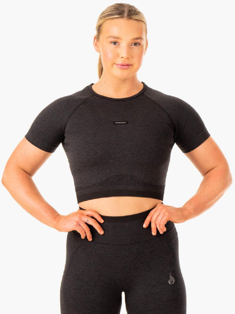 Black Women's Ryderwear Excel Seamless T-Shirt Top | 63RW91642