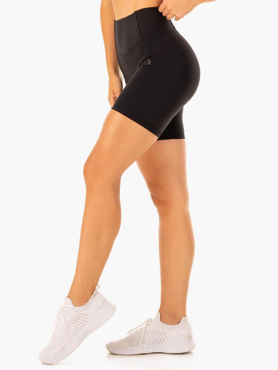 Black Women's Ryderwear Form Scrunch Bum Shorts | 112IV29815