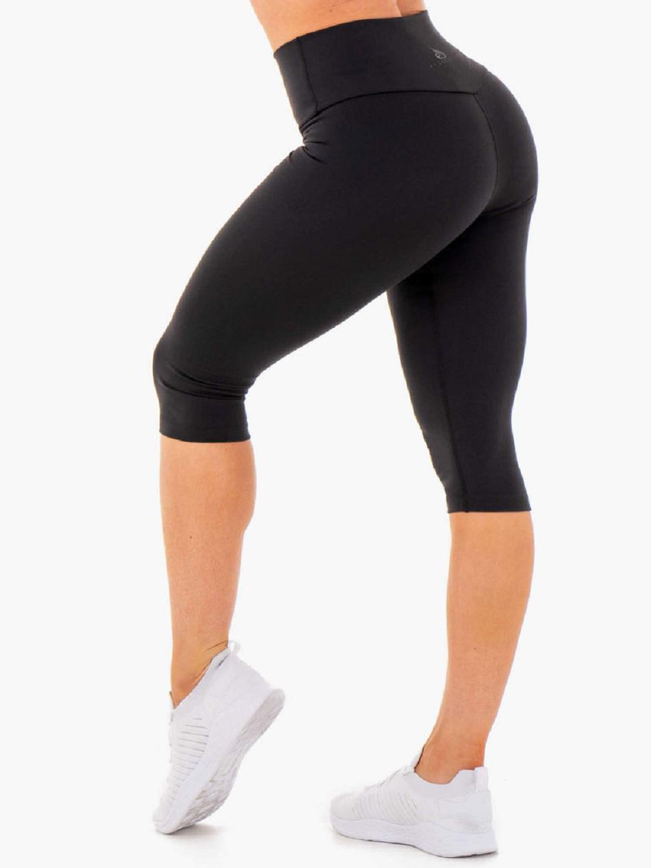 Black Women's Ryderwear Motion High Waisted Capri Leggings | NG3930684