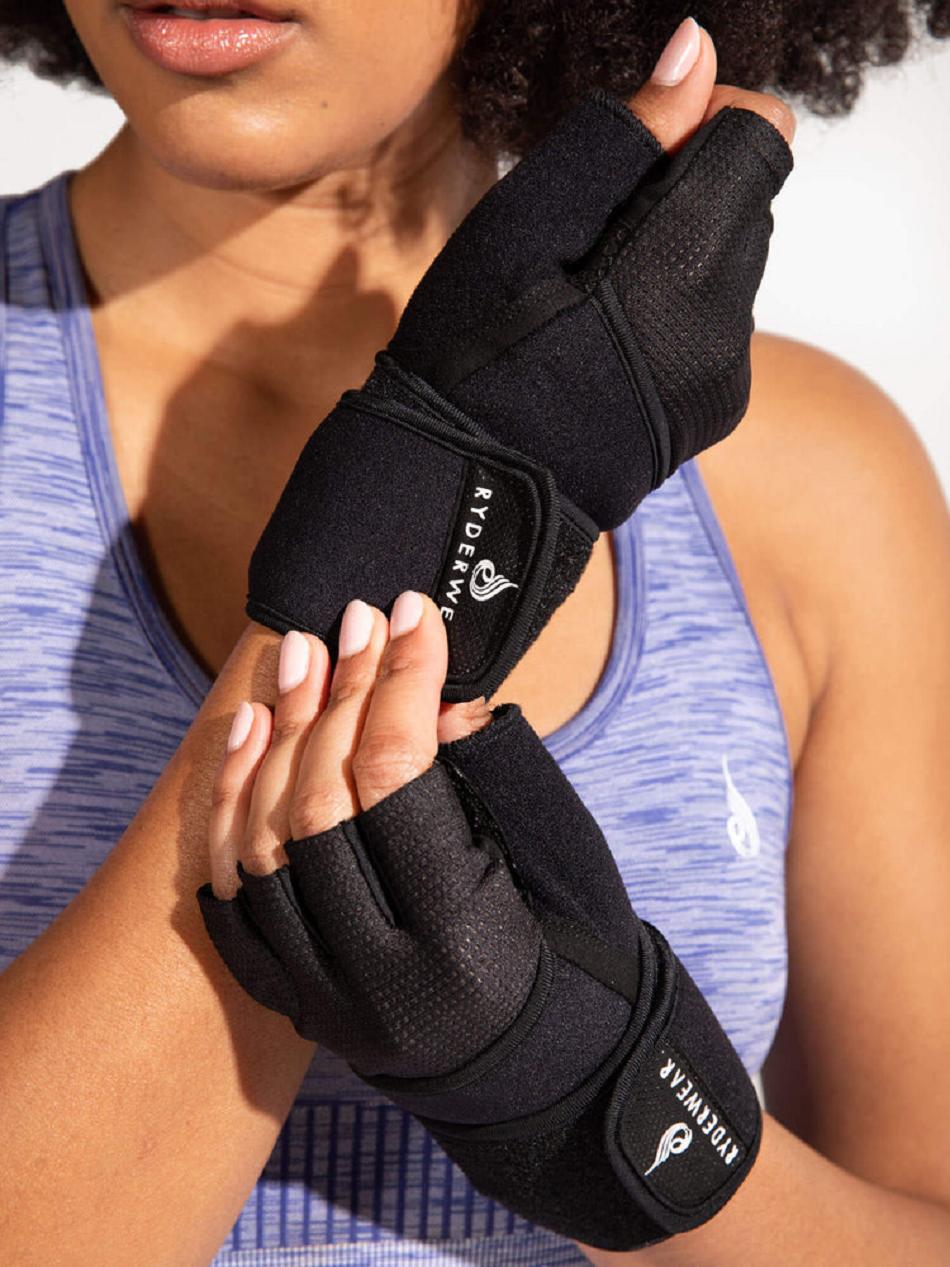 Black Women's Ryderwear Wrap Lifting Gloves Accessories | NG7773921