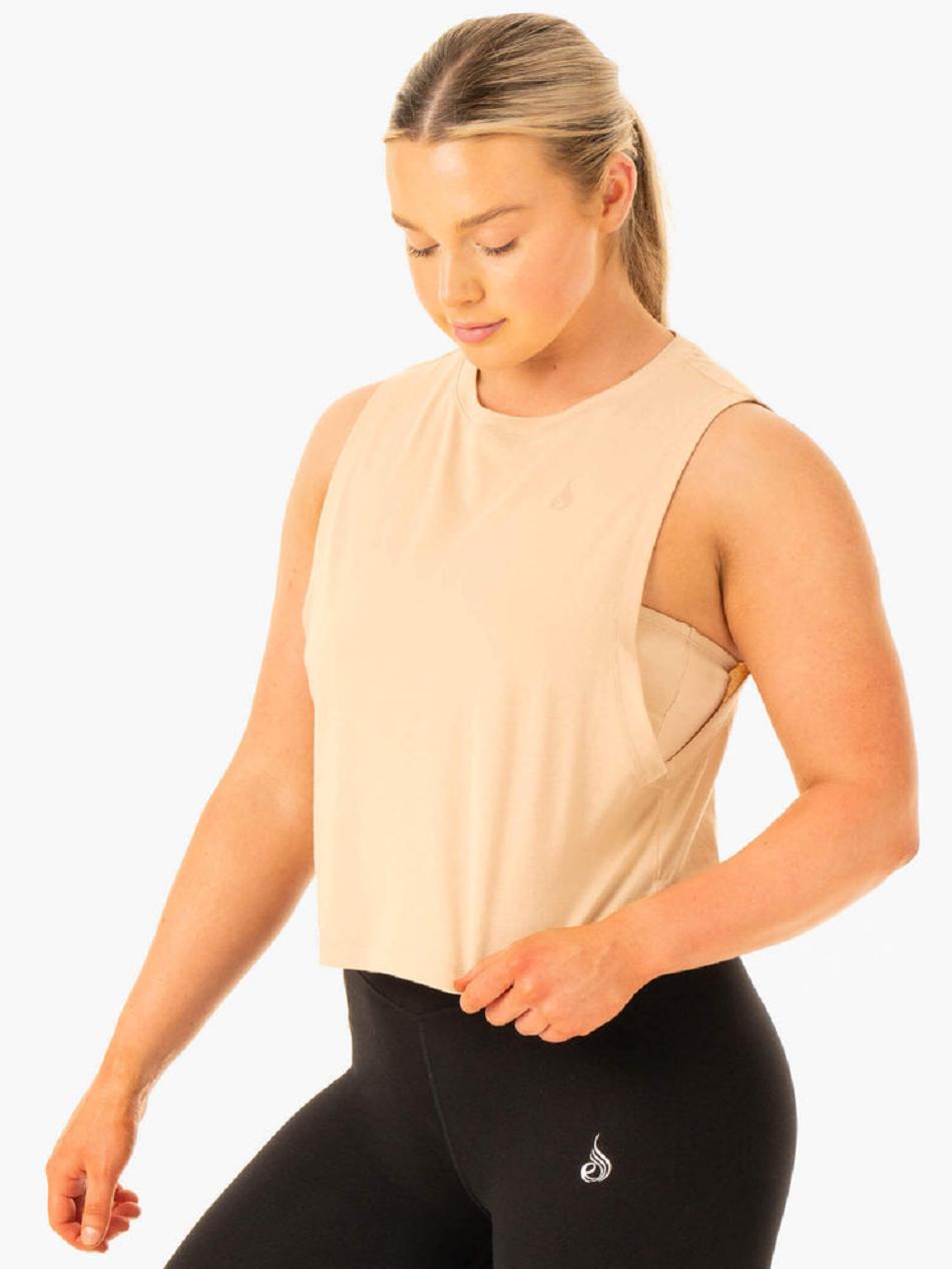 Brown Women\'s Ryderwear Flow Scoop Tanks | 70HF11100