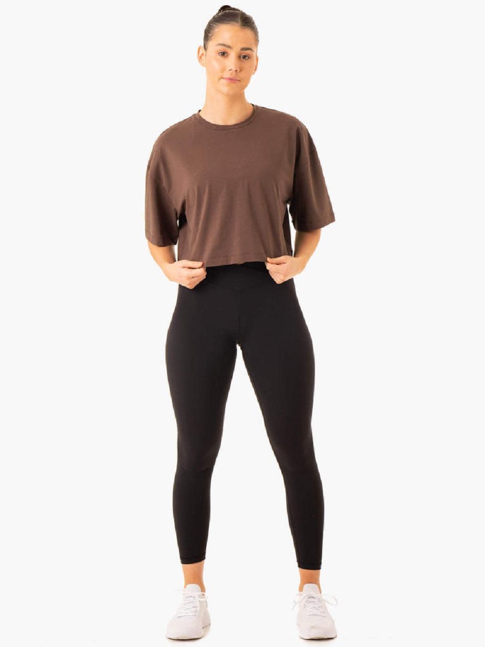 Chocolate Women's Ryderwear Balance Oversized T-shirt | 5G6870284