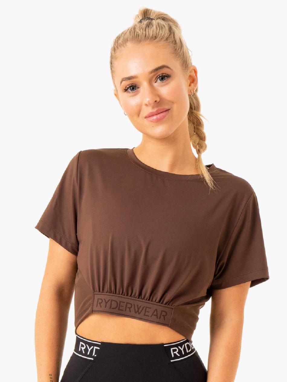 Chocolate Women's Ryderwear Level Up Cropped T-shirt | 71NG66148