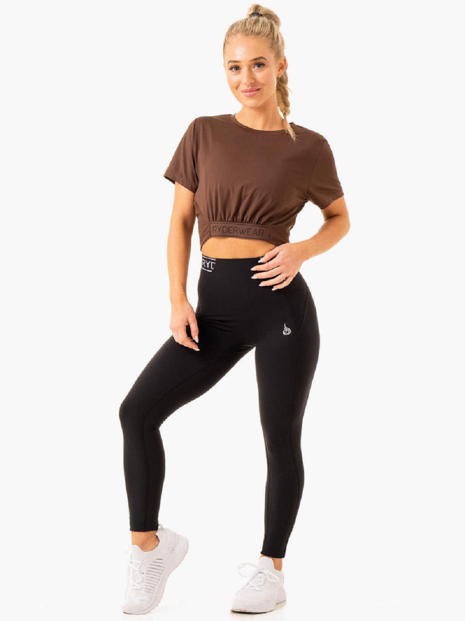 Chocolate Women's Ryderwear Level Up Cropped T-shirt | 71NG66148