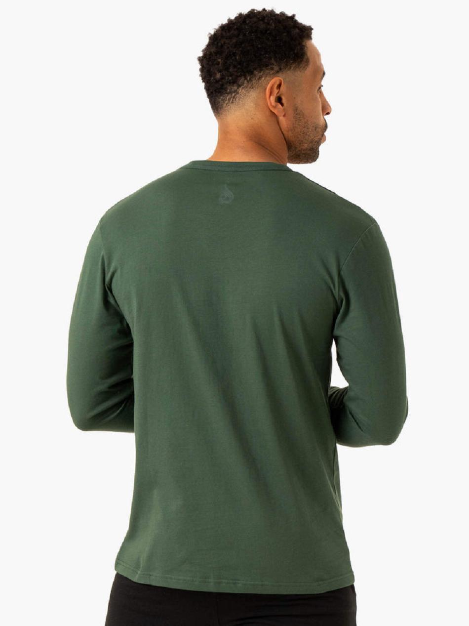 Green Men's Ryderwear Graphic Long Sleeve T-shirt | 5G8261647