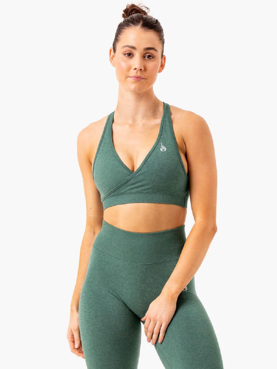 Green Women's Ryderwear Essential Cross Over Sports Bra Seamless | RFD93562