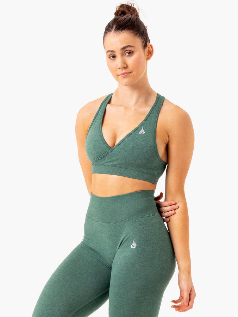 Green Women's Ryderwear Essential Cross Over Sports Bra Seamless | RFD93562