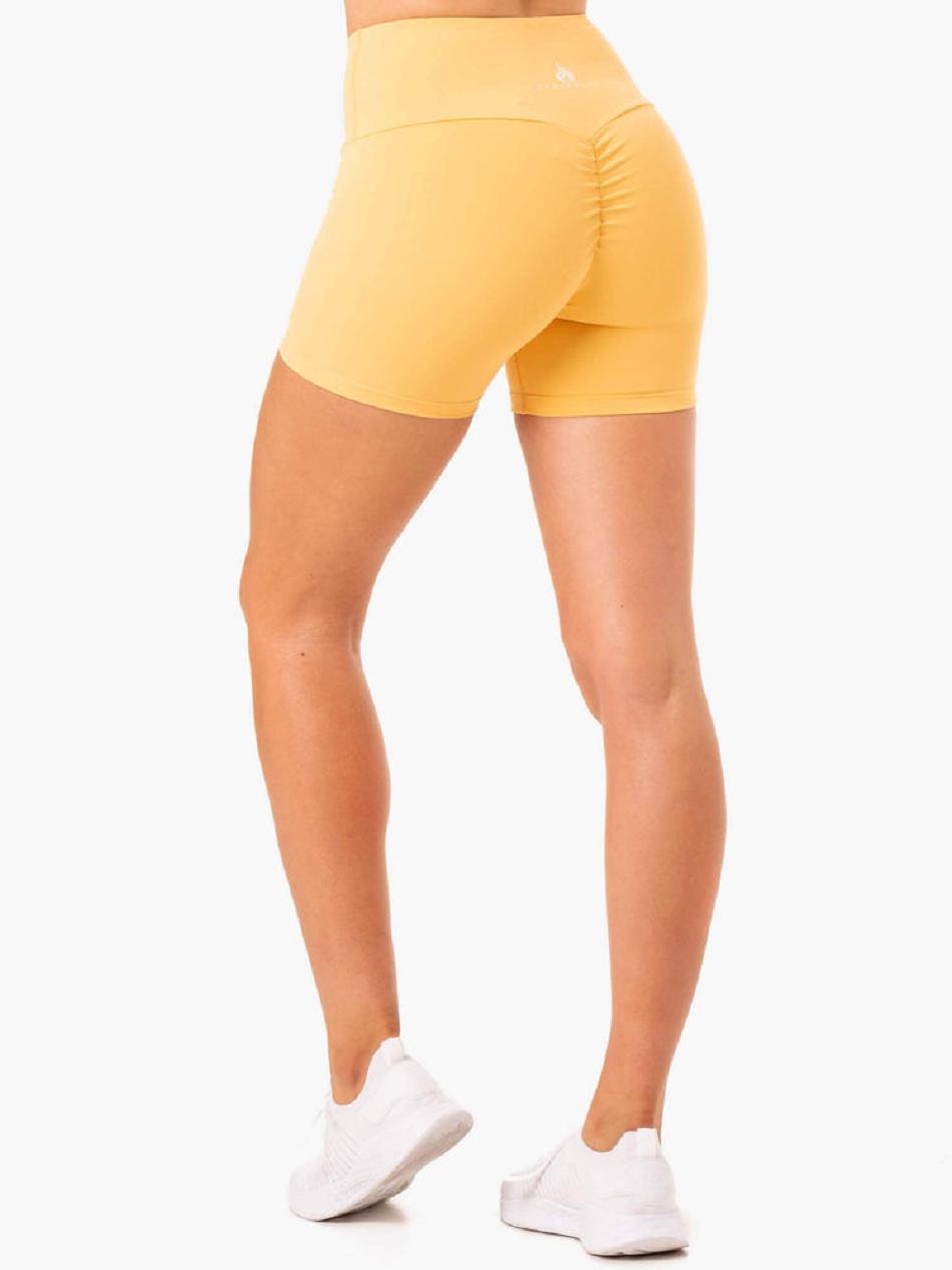 Mango Women's Ryderwear Staples Mid Length Shorts Scrunch Bum | 45JS69672