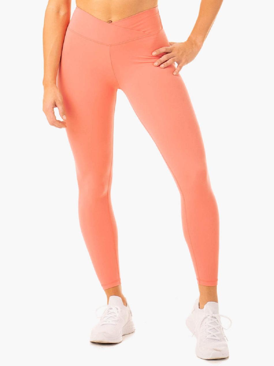 Rose / Pink Women\'s Ryderwear Serene Cross Over Scrunch Leggings | A2X32791